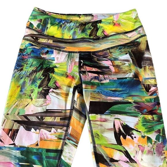 Lucy hatha capri leggings size xs - Picture 3 of 7